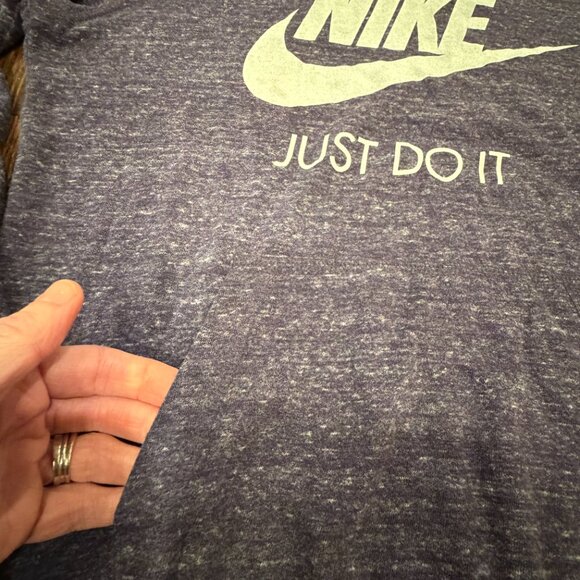 Nike Purple Cowl Neck Lightweight Hoodie Sweatshirt Size Large - Picture 4 of 10